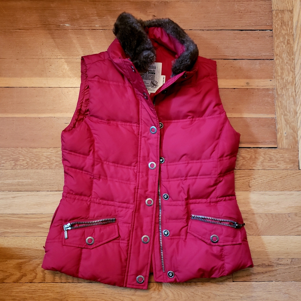 Eddie Bauer Red Puffer Vest with Detacheable Faux Fur Collar, Goose Down Vest
